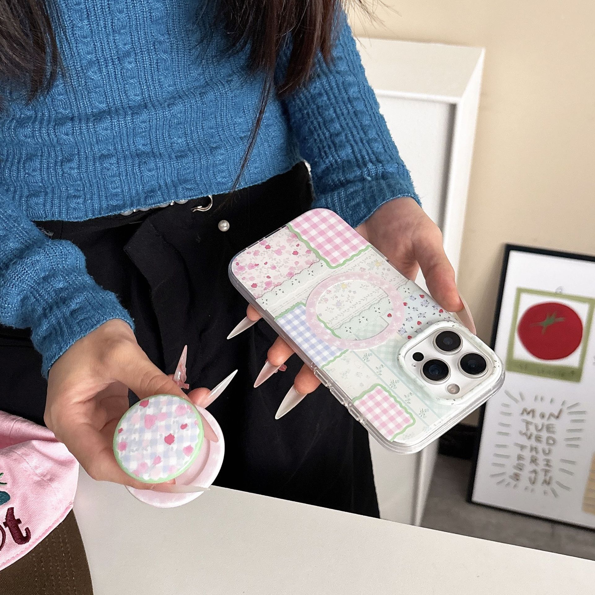 Empalme de color floral adecuado para Apple 16ProMax funda para teléfono móvil 15Pro soporte 14/13 femenino 15PM nicho 16