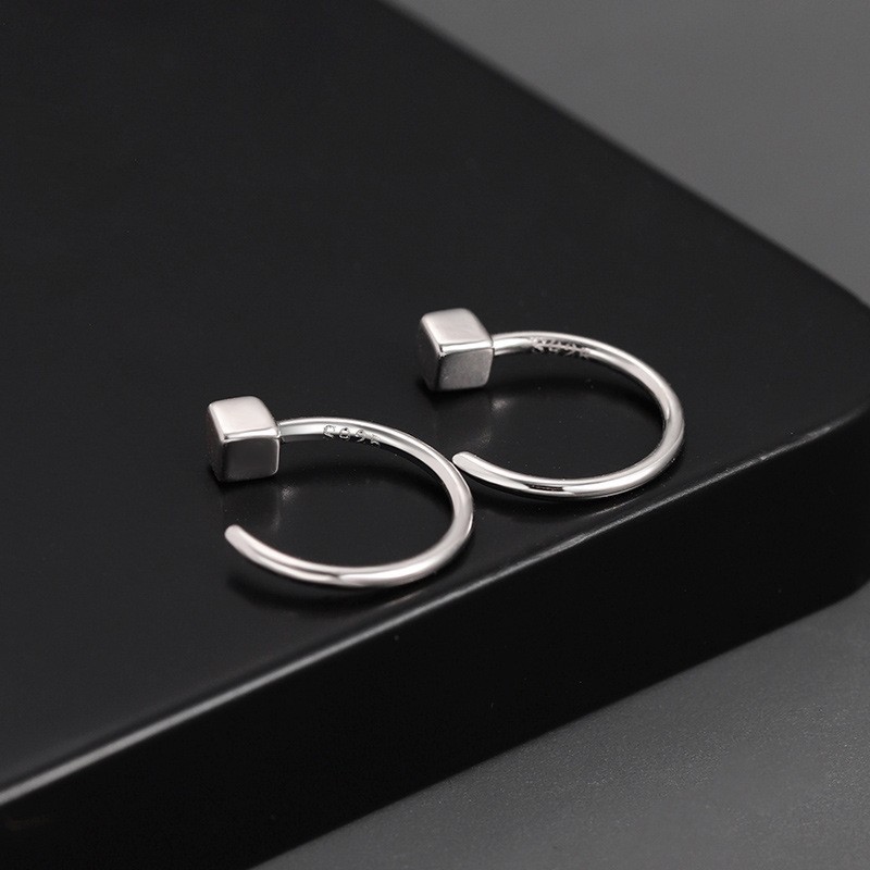 X067-A [square earrings] a pair