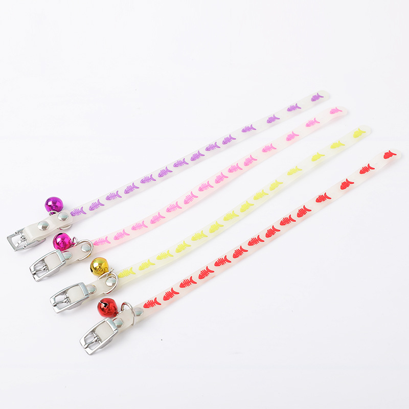 Collar para gatos Z Collar luminoso Collar para gatos Collar para gatos Huellas de silicona Collar para perros pequeños Collar para mascotas al por mayor