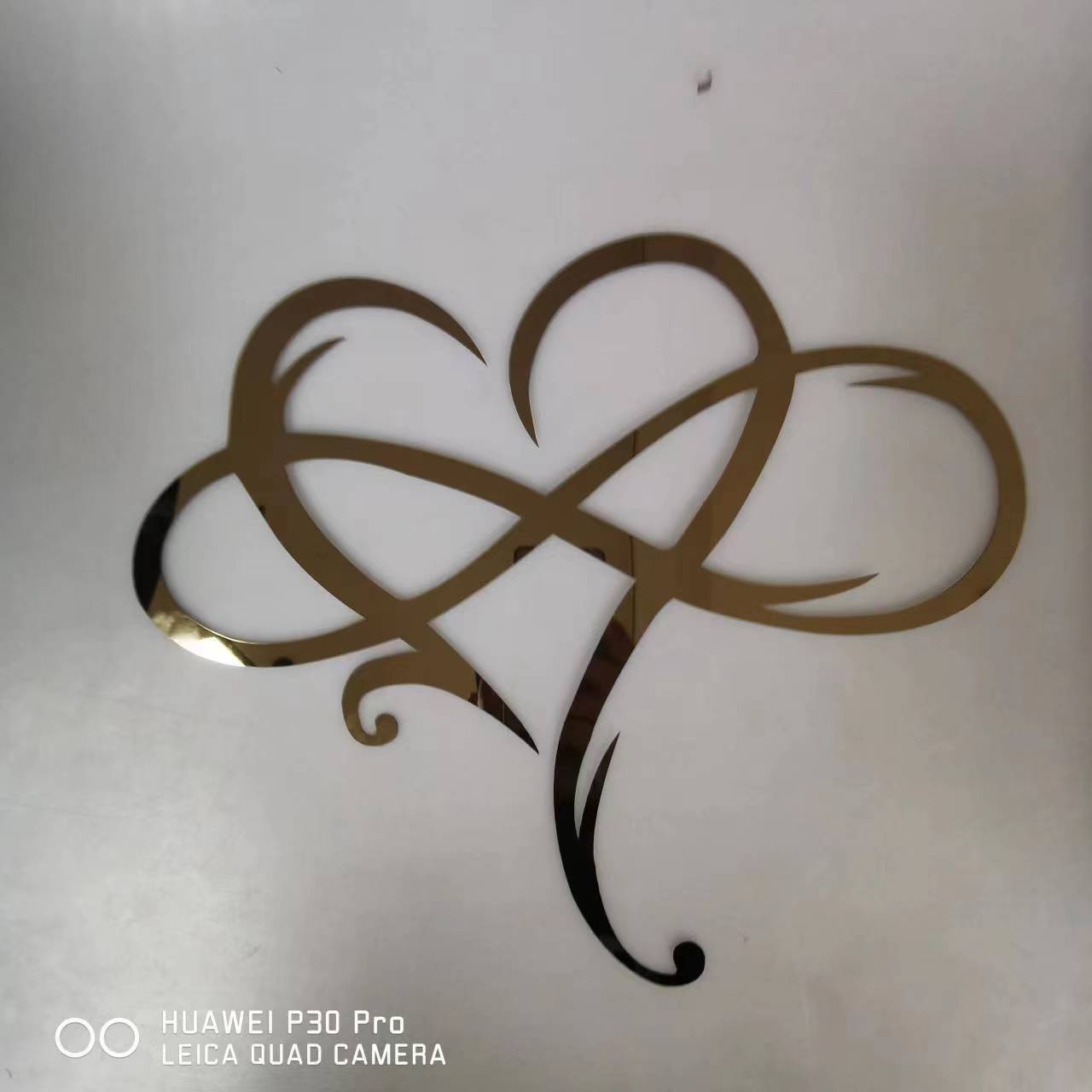 Explosive Product Eternal Love Infinity Heart Metal Wall Art_voghion.com