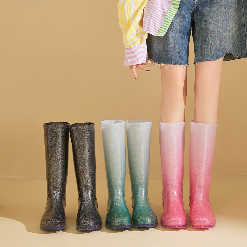 ファッションの高い筒の女性の雨靴のグラデーションの雨靴の防水の滑り止めのゴム靴の水靴の女性の成人の台所の四季は着ることができます。|undefined
