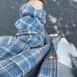 复古秋季蓝色格子衬衫女新款休闲长袖外套中长款慵懒宽松衬衣上衣