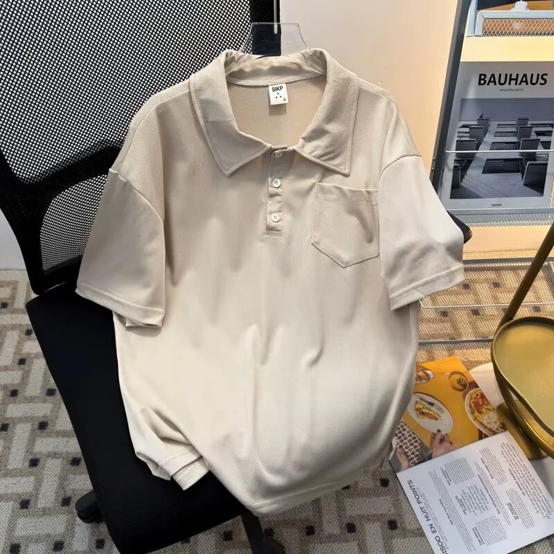 Universal trend summer polo, with short sleeve
