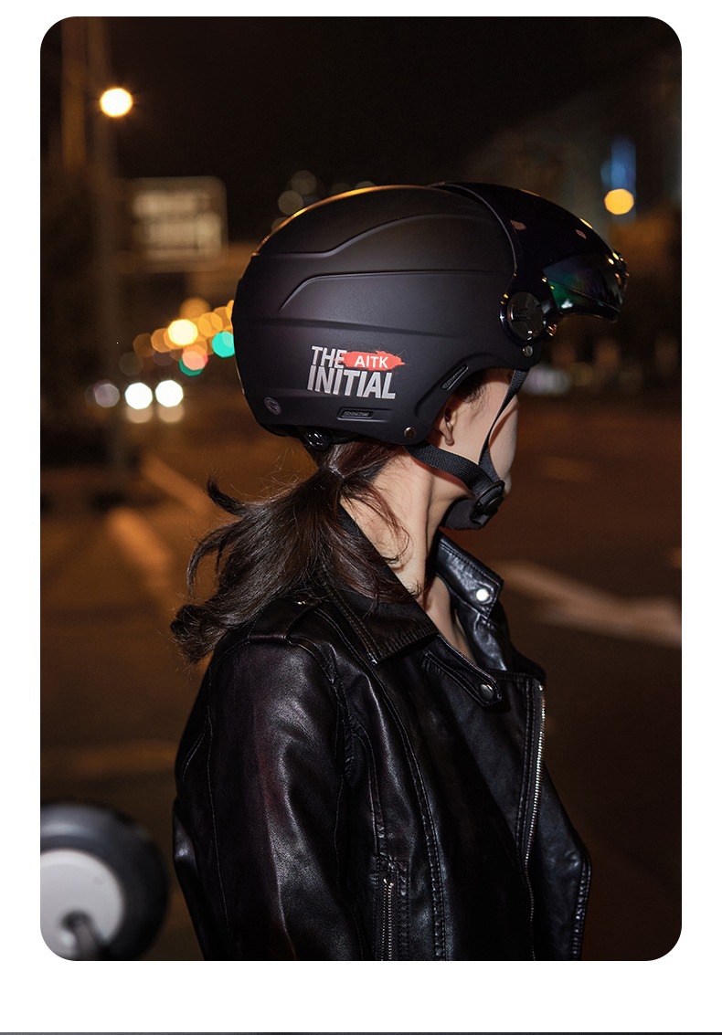3C Certified Mustang-Style Motorcycle Large Helmet, New National Standard, Unisex Electric Vehicle Summer Safety Helmet
