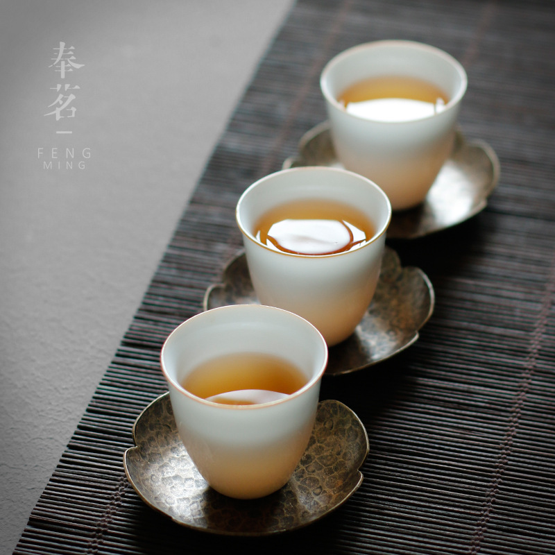Hecho a mano de cobre puro latón Coaster japonés pequeño tamaño aislado Begonia Coaster bandeja de té ceremonia del té accesorios antiguos