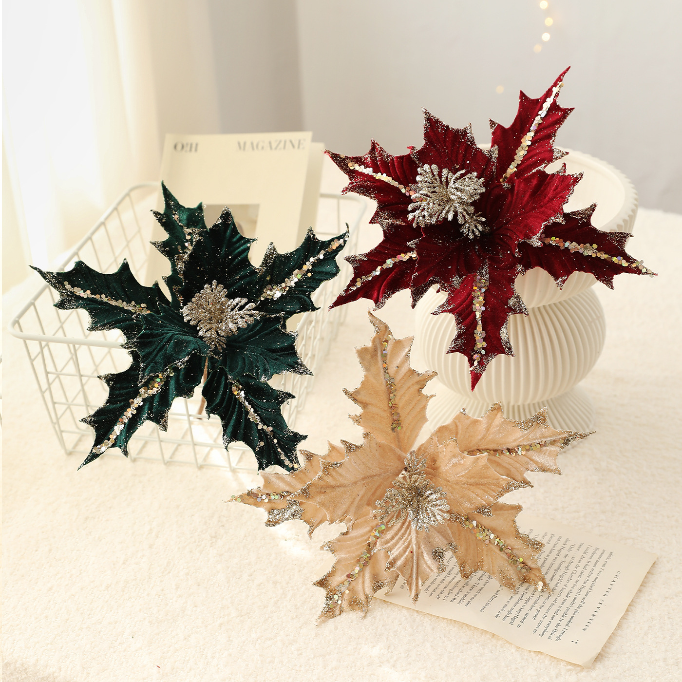 Nuevo producto 15CM floquete de polvo adhesivo de flores de Navidad de alta calidad tela ligera de lujo decoración de Navidad flores simuladas