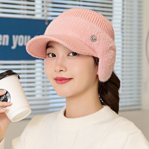 Autumn/Winter Cross-Border Women's Ear Protection Hat, Fashion Duckbill Cap, Hollow Top Polyester Wool Knitted Hat for Cycling and Cold Protection