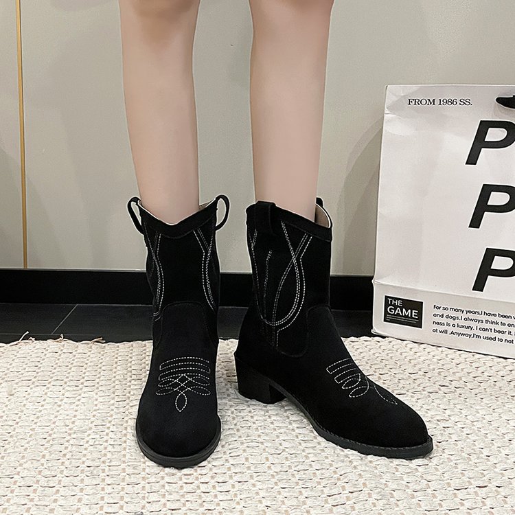 Big size fashion boots female fall and winter new embroidery ethnic style thick heel short boots female_voghion.com