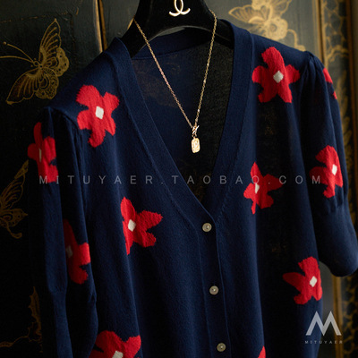 金漳服饰/甜美法式feel 小红花V领中袖针织开衫