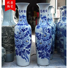 装饰花瓶;酒壶;陶瓷工艺品