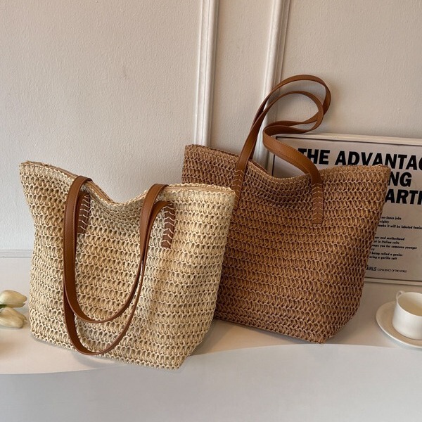 2026 New Straw Woven Bag, Fashionable and Versatile Straw Bag, Large Capacity Travel Beach Bag, Underarm Bag, Wholesale Cross-Border