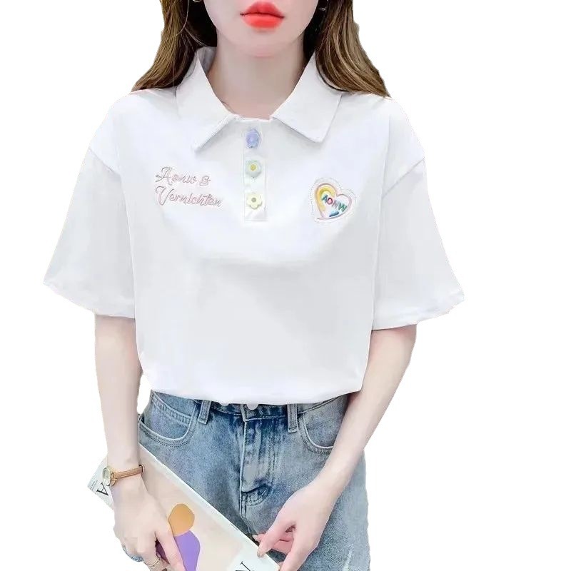 Camiseta de manga corta con cuello de polo bordado con diseño de nicho image 6
