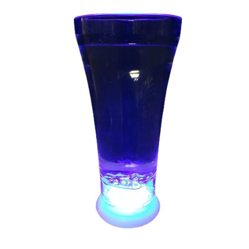 PS del fabricante barra de taza de flash transparente led taza luminosa vertiendo agua iluminará inducción colorido cambio de color taza de boca grande