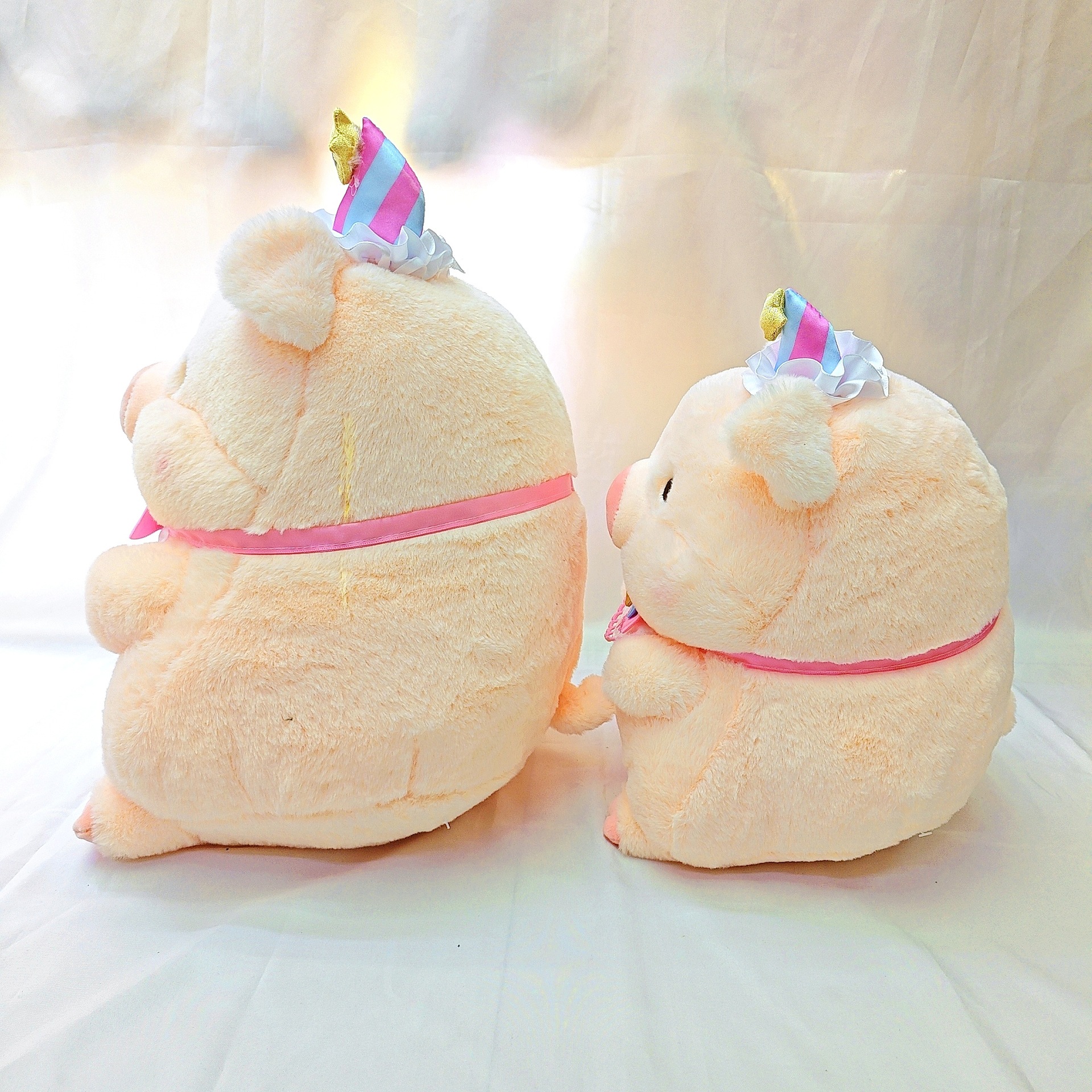 Cojín de Peluche Cerdo Lulu con Sombrero y Relleno de Algodón PP para Regalo de Cumpleaños image 4