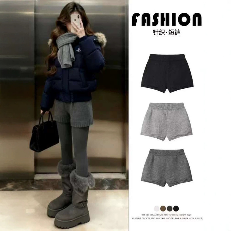 Black Straight-Leg Knitted Shorts for Women, Autumn/Winter 2025 New Style, Lazy Style, Loose Wide-Leg Casual Sweater Pants Black Straight-Leg Knitted Shorts for Women, Autumn/Winter 2025 New Style, Lazy Style, Loose Wide-Leg Casual Sweater Pants