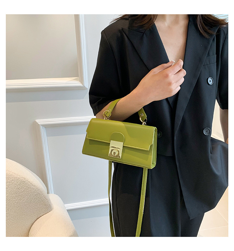 422g Weight Lock Fashion Element Lock clasp Closure Type Single Shoulder Strap Strap Type Square Bag Bags Type Daily, Street Occasion Pu Leather Material Solid Color Pattern All Seasons Season Women's Gender Elegant, Streetwear Style Square Shape Small Size Women's Small Pu Leather Solid Color Elegant Streetwear Lock Square Lock Clasp Square Bag 26
