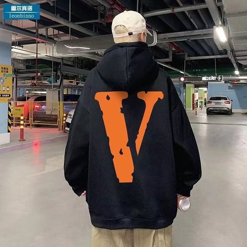 Tide-inspired winter hoodie for men, new arrival—stylish, youthful, and trendy 2024 ins-style lettered fleece-lined pullover for everyday wear
