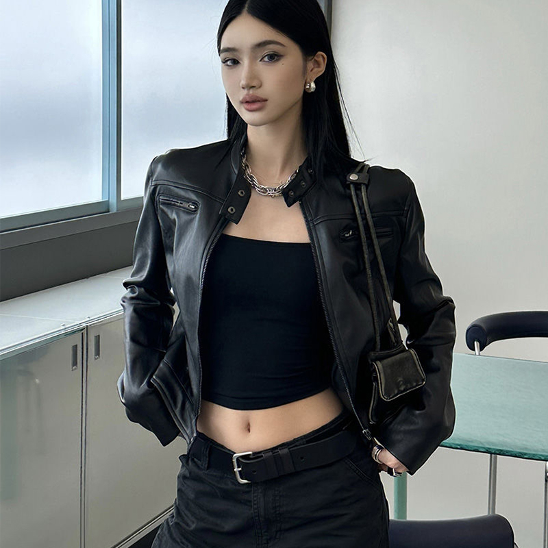 American-Style Versatile Motorcycle Jacket, Slim Black Jacket for Women, Stand-Up Collar Leather Jacket, Classic Zipper Design, Retro Cuffs