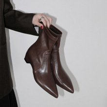 法式气质5cm内增高尖头弹力瘦瘦靴女2025新款高跟小短靴