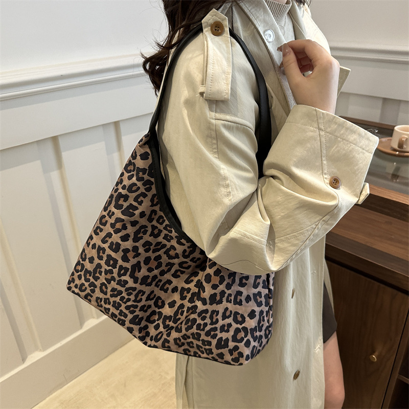 Invierno, otoño, invierno, gran capacidad para trabajar, bolsa de viaje, mujer 2024 nueva moda, bolso de hombro con leopardo.
