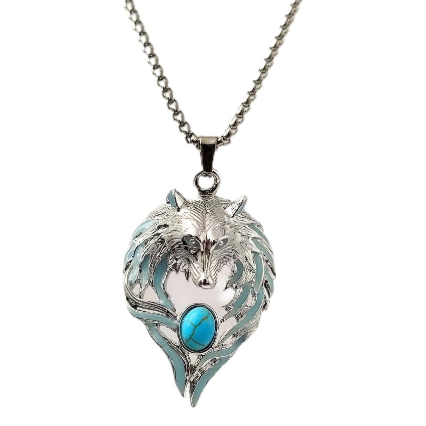 Dark Glow Wolf Totem Wolf Head Men's Necklace Wholesale European and American Hip Hop Retro Turquoise Diamond Luminous Pendant