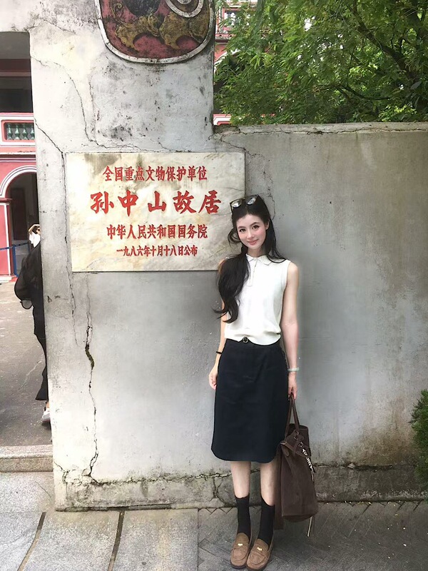 Korean Sleeveless Polo Collar Top Vest Layered with Navy Blue Casual Skirt Women's 2025 Autum New Suit