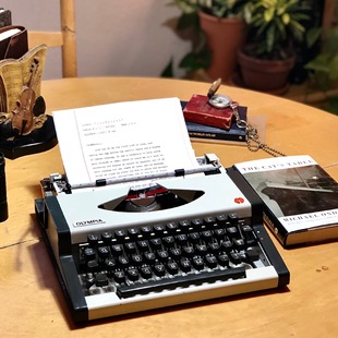 Recommended German Olympia Vintage Mechanical Typewriter Retro Olympia English Typable Antique Collection