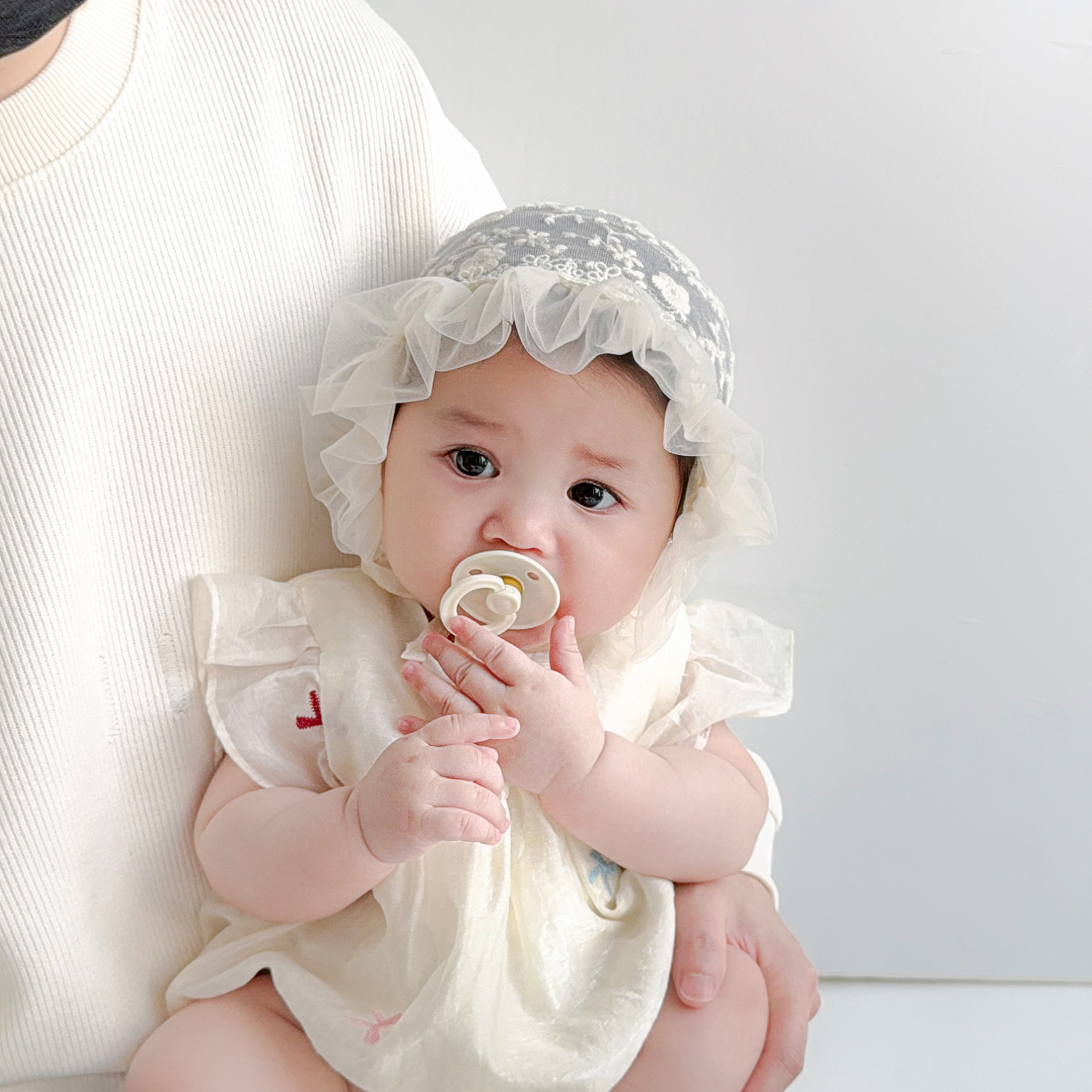 Sombrero de bebé Sombrero de palacio transpirable de encaje de verano Sombra de protección solar para bebé Princesa Moneyage Protector de fontanela Sombrero de neumáticos