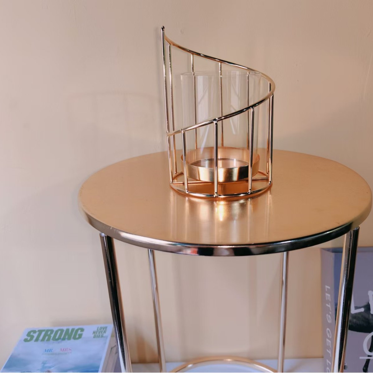 Estilo nórdico galvanizado de oro candelabro fiesta ambiente arreglo candelabro Comercio exterior transfronterizo fabricante preferido en stock