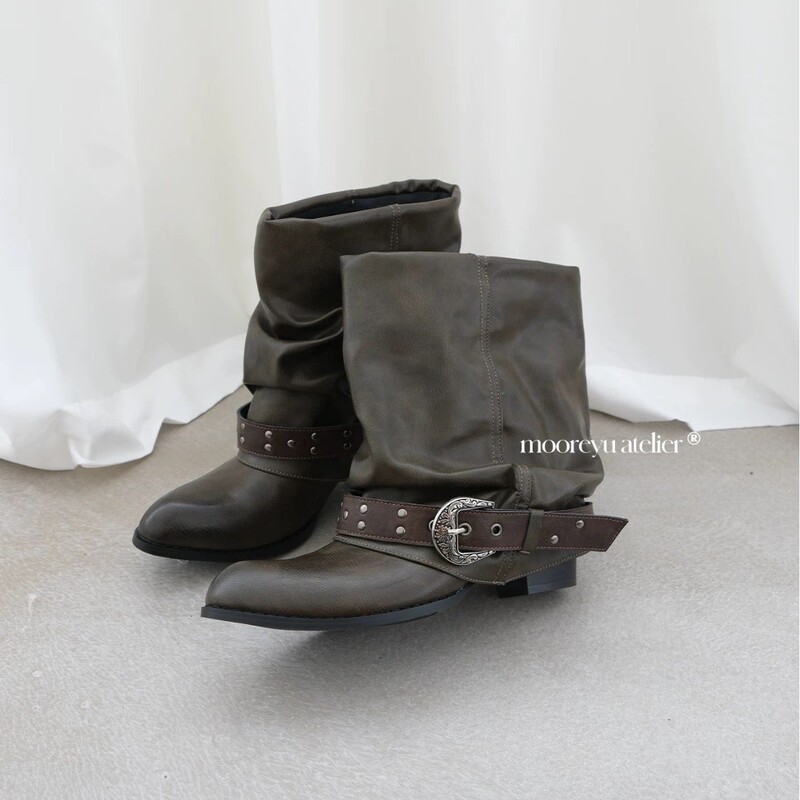 Mooreyu Original Cowhide Western Short Boots for Women, Stacked Boots with Chunky Heel Design, Pleated Pointed Toe Riding Boots, Trouser Boots