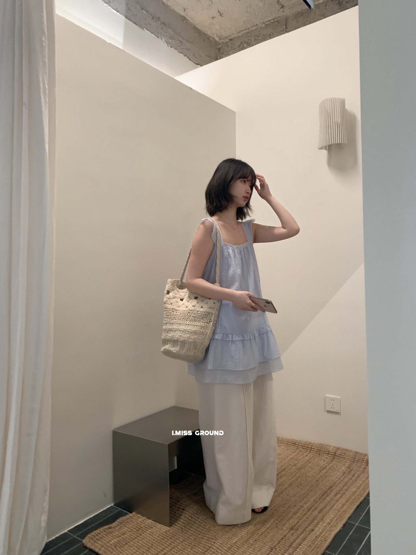 Áo hai dây phối ren xếp tầng phong cách đồng quê Pháp, tay lỡ xòe nhẹ, dáng suông thoải mái — xanh đậm, màu hồng, màu trắng, Xanh da trờicolor chi tiết 21