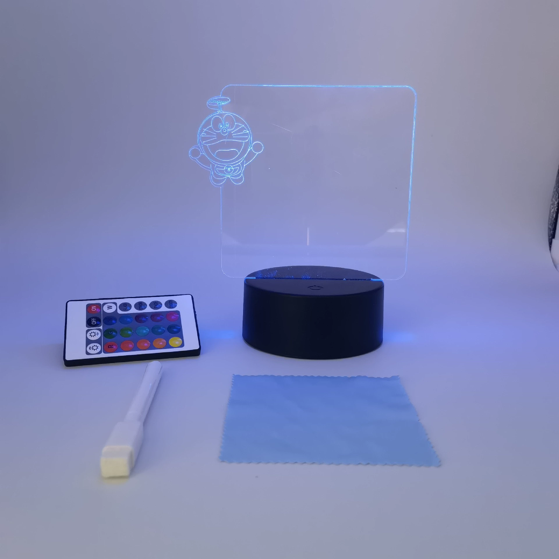 3D ночная лампа с пультом дистанционного управления, USB 4W, акриловая панель и база ABS, черная или белая