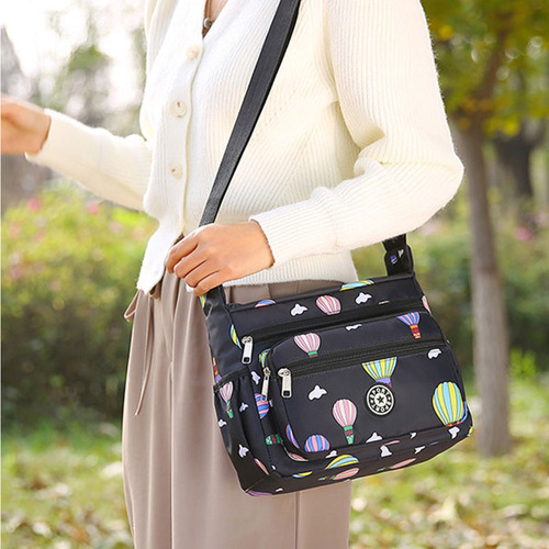 Women's Handbag Manufacturer Wholesale New Fashion Nylon Fabric Middle-Aged Mother Bag Large Capacity Leisure Coin Crossbody Bag