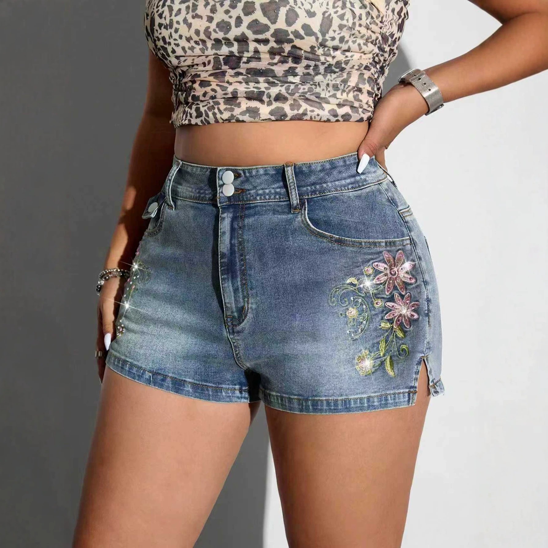 cintura alta doble botón flores espinadas jeans de diamante pantalones cortos de mujer horquilla lateral pantalones calientes fuente de stock al por mayor image 3