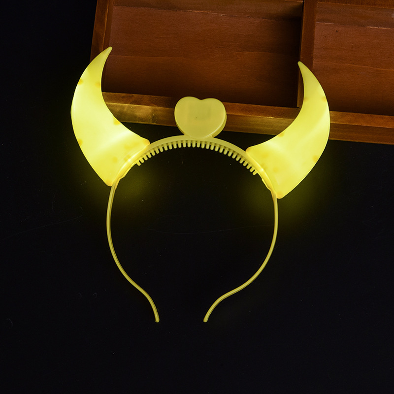 Estrellas de pentacos amarillos palos de apoyo estrella fluorescente palos de concierto accesorios para niños espectáculo brillante toque de pelo bandas