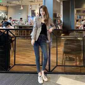 小西装外套女2024春秋薄款新款学生短款网红小个子气质格子西服女
