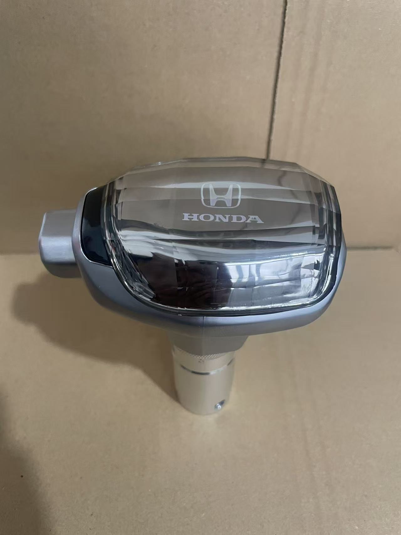 Suitable for Modern Hyundai Models, the Crystal Gear Knob Modification for Elantra, Ix25 Modified Gear Shift Knob