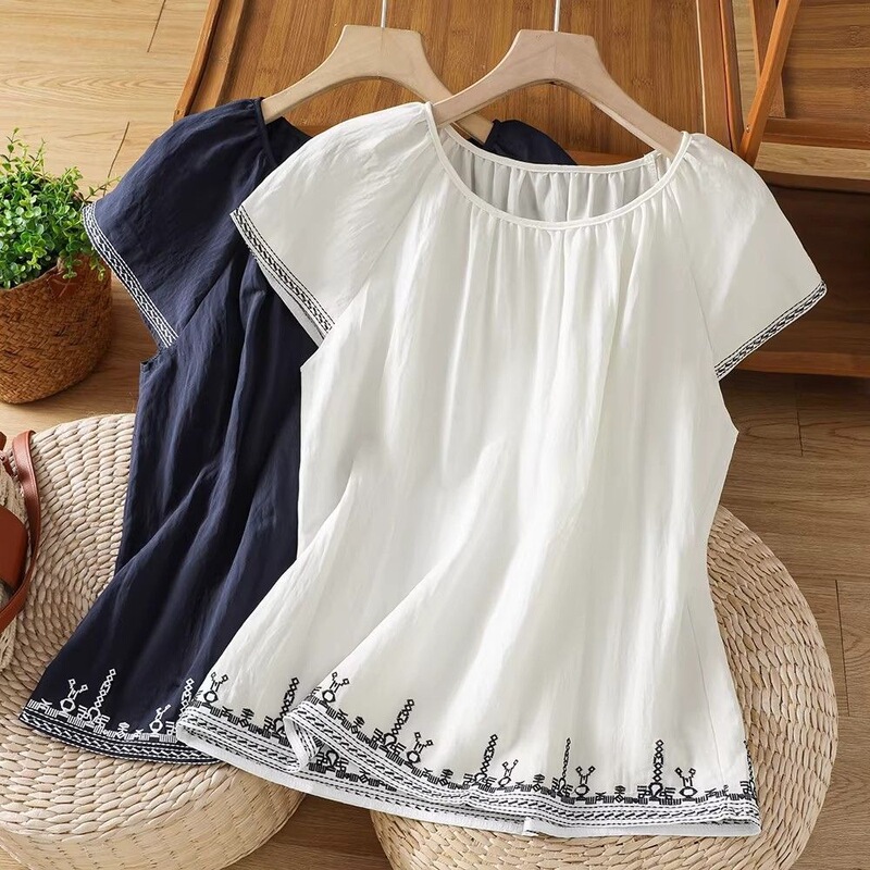 Loose and Slimming Embroidered Lace Sleeveless T-Shirt Plus Size Women's Clothing 2026 Summer New Round Neck Casual Versatile Top