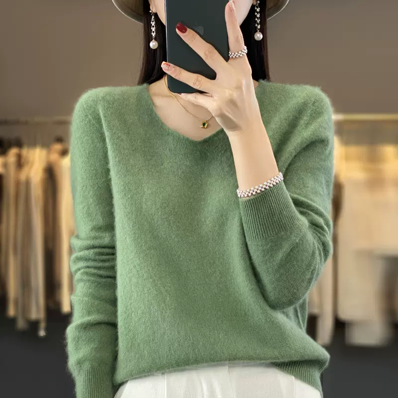 一线成衣V领羊毛衫女2024秋冬宽松短款纯色百搭打底衫显瘦针织衫