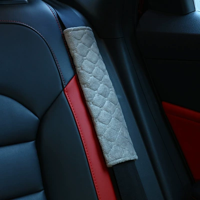 Shoulder Pad, Convenient Installation, Seat belt shoulder pad - short-plush-plaid-shoulder-pads-grey