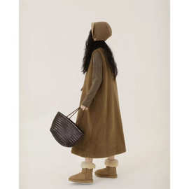 混纺颗粒感双层无袖背心裙女冬季新款宽松棕色保暖连衣裙