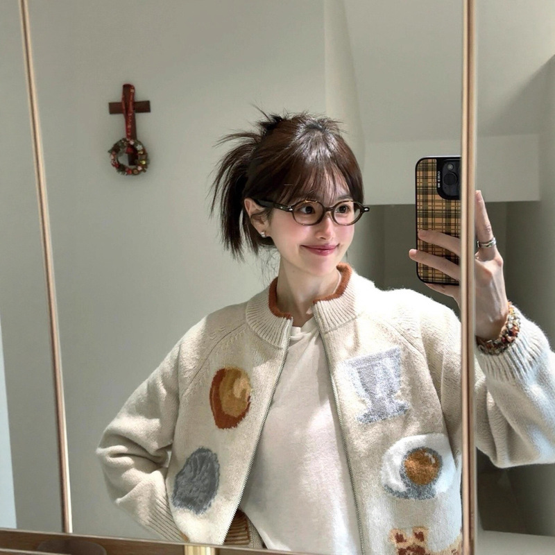 College Style Knitted Cardigan Women's Autumn and Winter Miu Sweater Jacket Korean Zipper Jacquard Loose Lazy Style Top