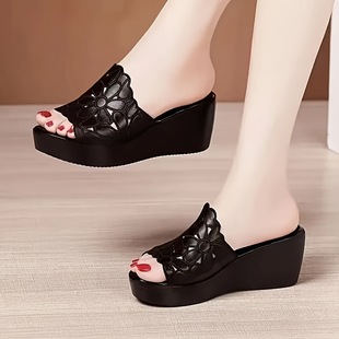 2025 cross-border new European and American summer fashionable wedge women's sandals platform slippers