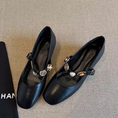現品版 ~ フランスのレトロな一字のバックルは気質の方頭の靴の女性の新型の小さい衆の平底のメアリー珍の靴の女性を持ちます。