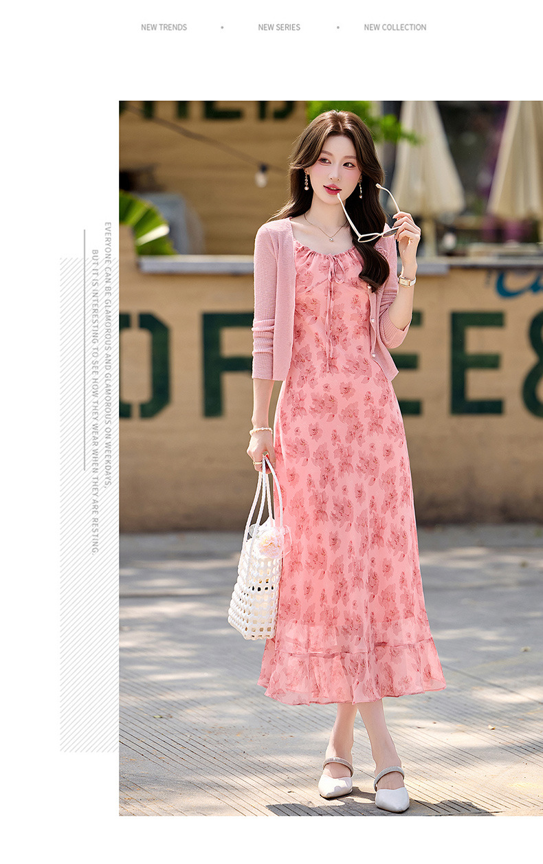 Bộ váy hai dây kèm áo khoác cardigan họa tiết hoa nhí dáng chữ A — Màu hồng, xanh lá cây chi tiết 13