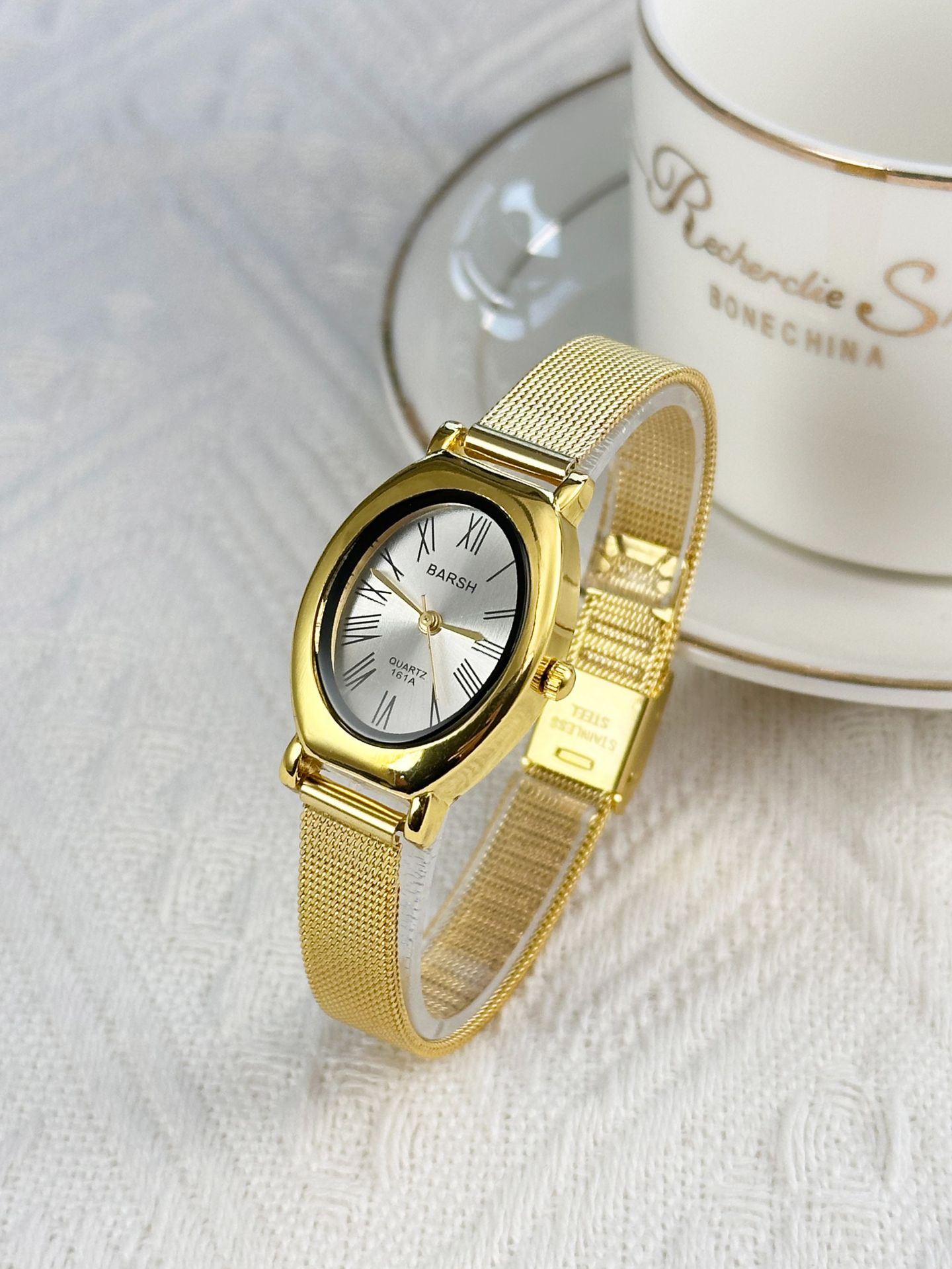 85g Weight Ordinary Glass Mirror Material Alloy Strap Material Watch Classification Pointer, Number Display Type Concealed Buckle Buckle Style Oval Dial Shape Weekend, Learning, Daily Occasion Quartz Movement Geometric Pattern All Seasons Season Women's Gender Casual, Modern Style Style Casual Modern Style Geometric Concealed Buckle Quartz Watch 6