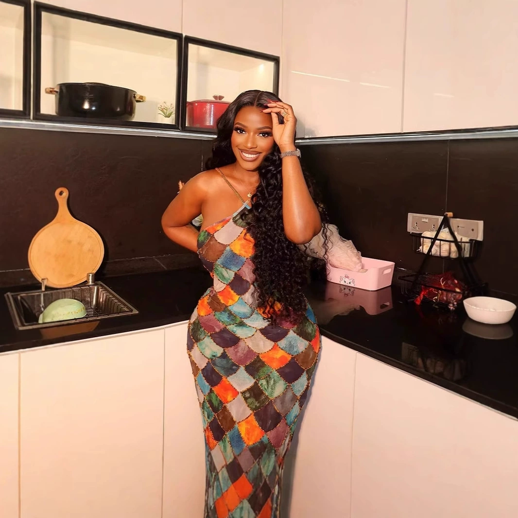 2025 Европейский и американский стиль женская мода безрукавное платье с принтом на бретелях для вечеринок и пляжа