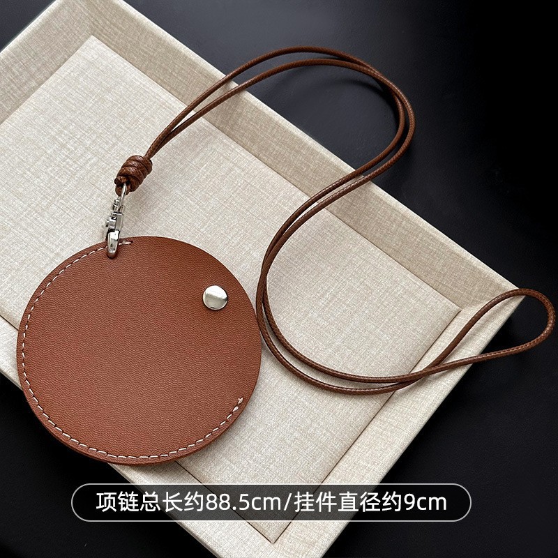 Minimalista para usar accesorios de moda de estilo cóncavo cuello halter mini bolso pequeño diseño exquisito mini bolso de media luna collar mujer