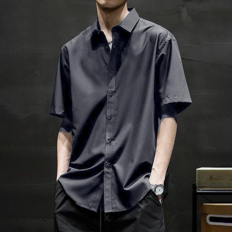 Black and White Gray Short-Sleeved Shirt for Men in Summer, Thin, Loose and Drapey, Handsome Ice Silk Quarter-Sleeved Shirt for Men, Versatile Black and White Gray Short-Sleeved Shirt for Men in Summer, Thin, Loose and Drapey, Handsome Ice Silk Quarter-Sleeved Shirt for Men, Versatile