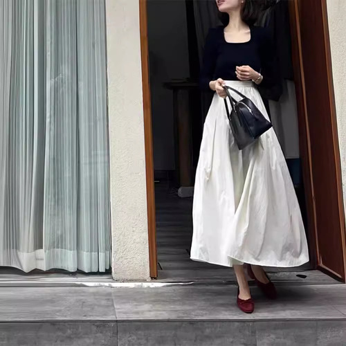 French high-end white high-waist A-line semi-slip dress for women, summer medium length, hip-hiding, stylish umbrella skirt, tea party dress